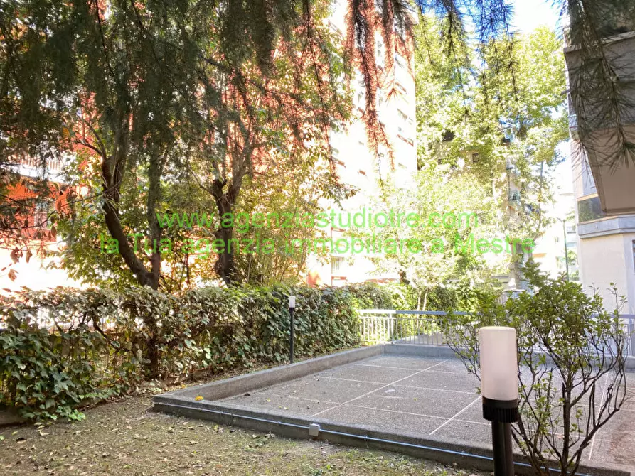 Immagine 28 di Appartamento in vendita  in via tasso a Venezia