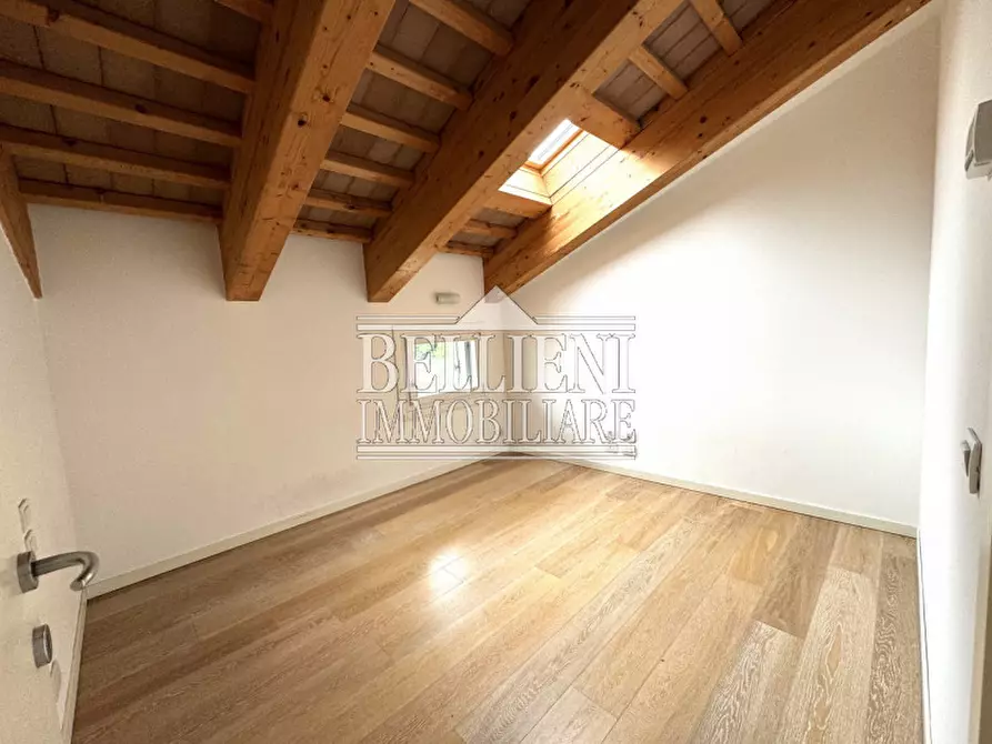 Immagine 11 di Attico in affitto  in Contrà Cantarane a Vicenza