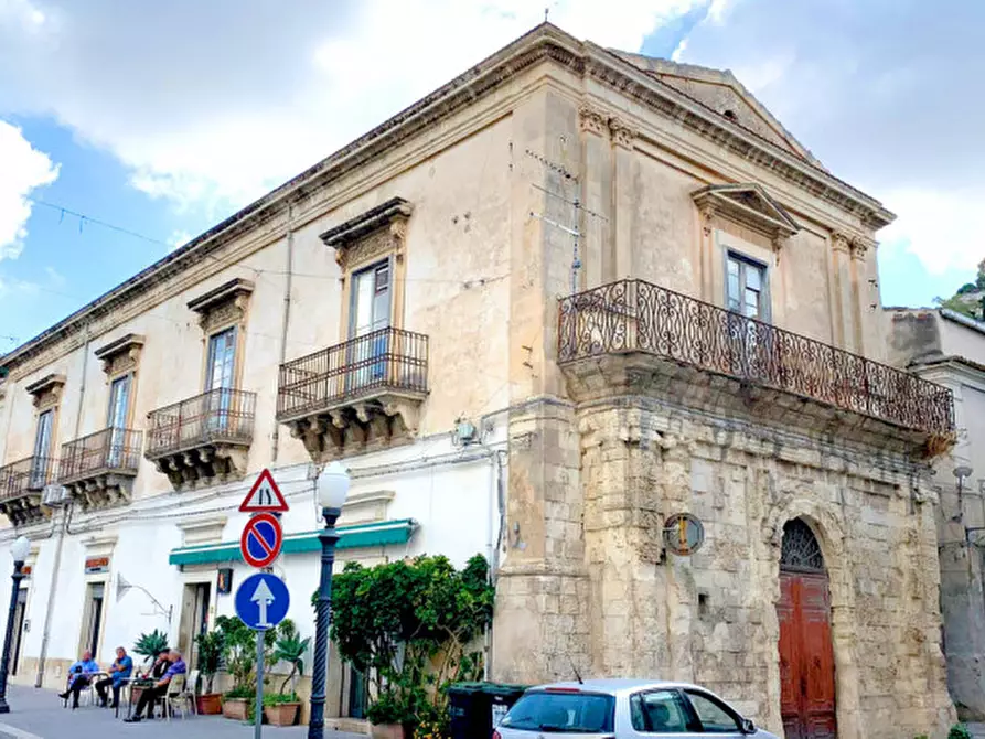 Immagine 1 di Casa indipendente in vendita  in Via Musso a Scicli