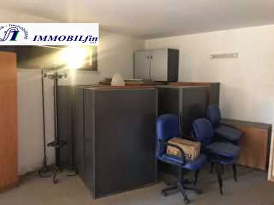 Immagine 6 di Garage in vendita  in via alcide de gasperi a Villabate