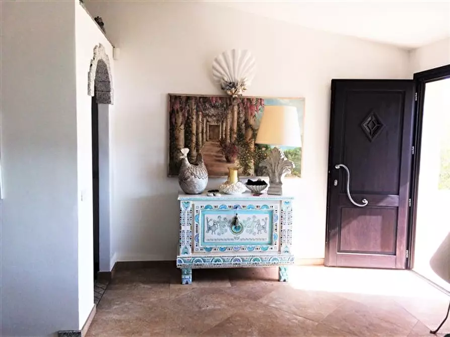 Immagine 3 di Villa in vendita  in via li scali a Arzachena