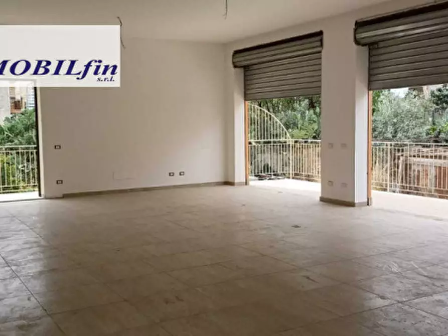 Immagine 4 di Negozio in affitto  in viale europa a Misilmeri