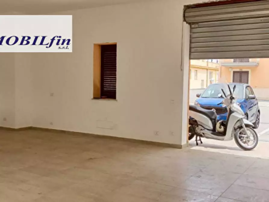 Immagine 6 di Negozio in affitto  in viale europa a Misilmeri