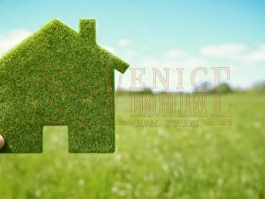 Immagine 1 di Terreno in vendita  a Camponogara