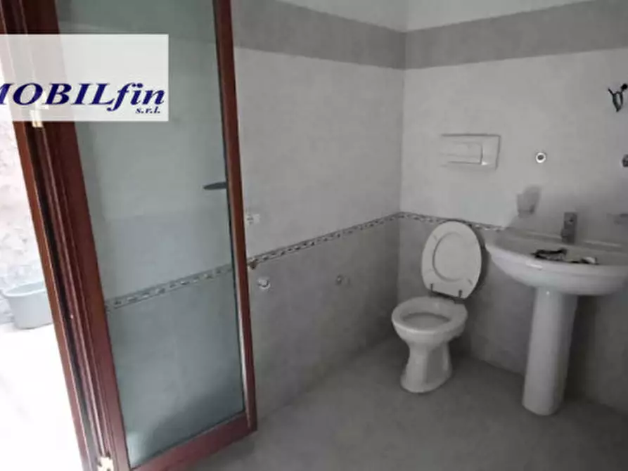 Immagine 21 di Appartamento in vendita  in viale europa a Villabate