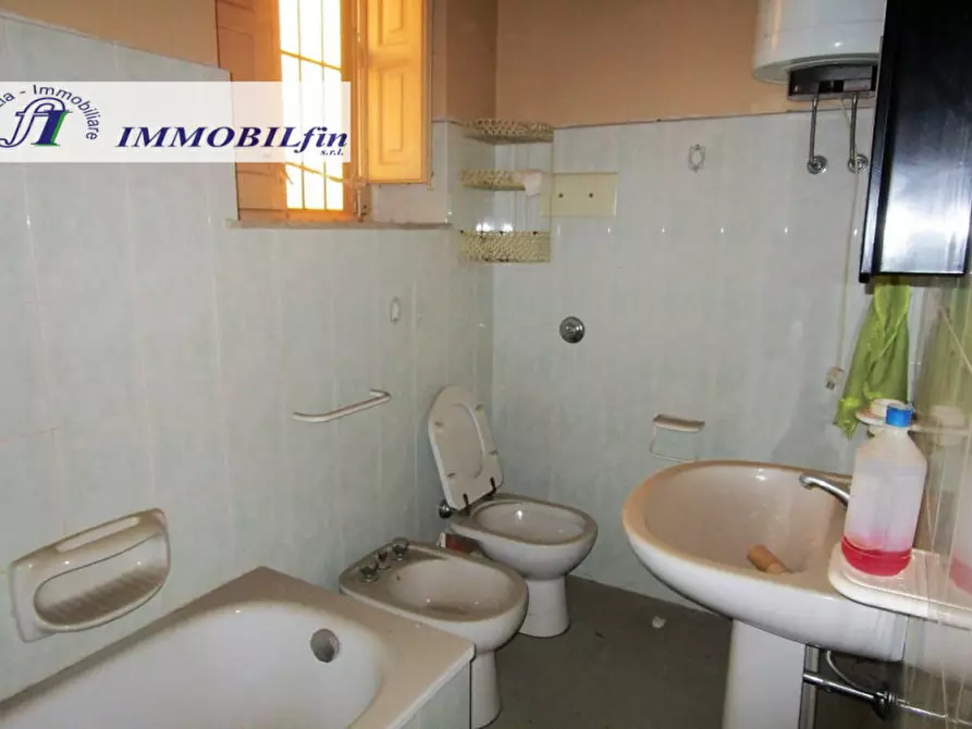 Immagine 14 di Appartamento in vendita  in corso vittorio emanuele 141 a Villabate