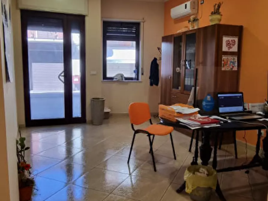 Immagine 6 di Negozio in vendita  in VIA DANTE a Merì