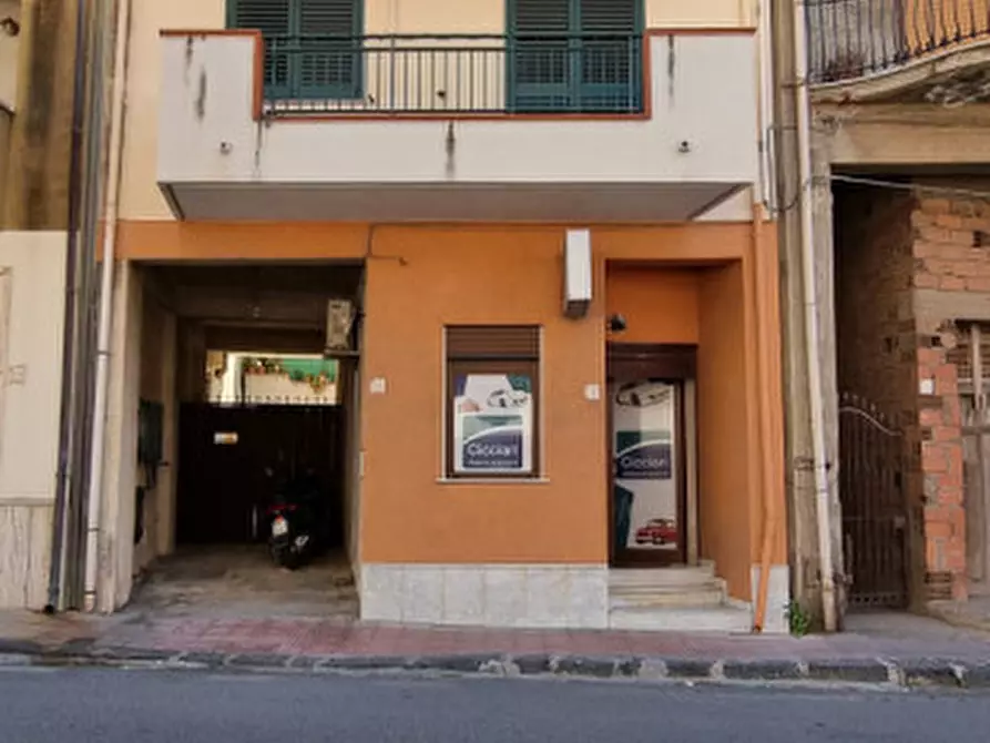 Immagine 13 di Negozio in vendita  in VIA DANTE a Merì