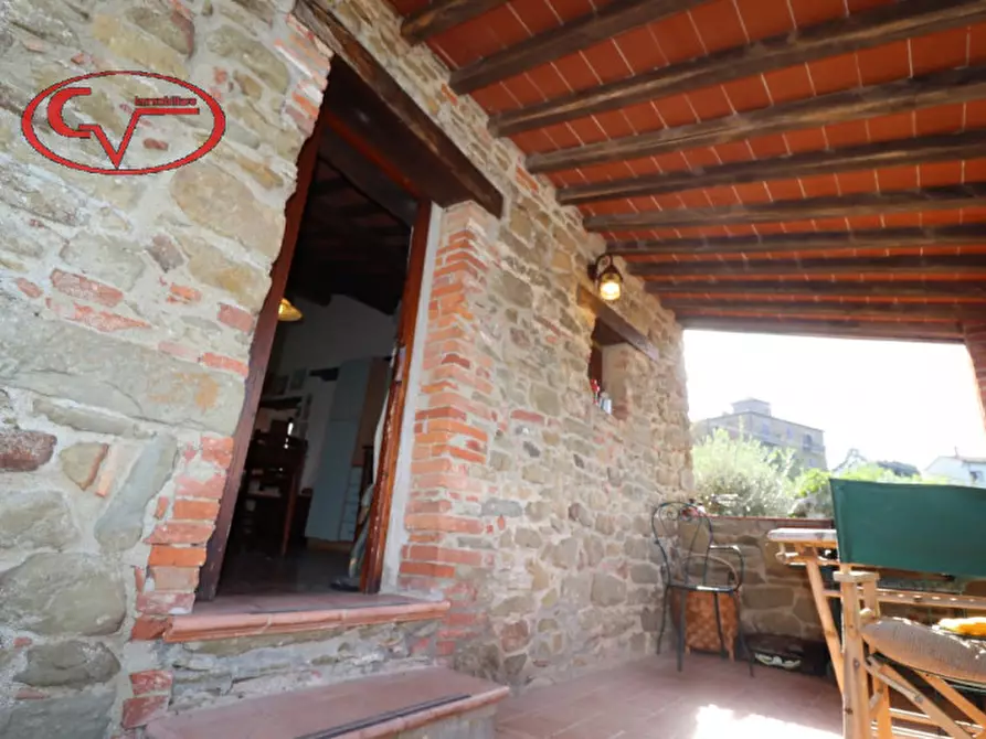 Immagine 21 di Appartamento in vendita  in frazione a Bucine