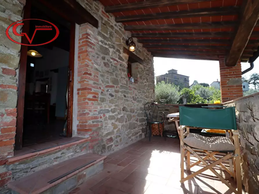 Immagine 23 di Appartamento in vendita  in frazione a Bucine