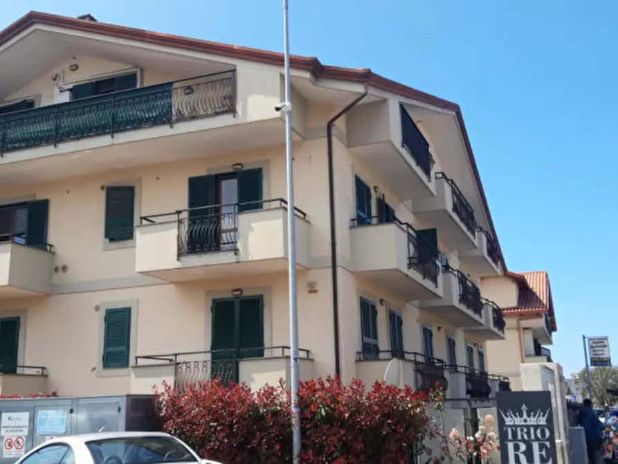 Immagine 5 di Appartamento in vendita  in via domenico cimarosa a Quarto