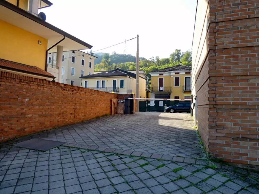 Immagine 23 di Appartamento in affitto  in VIALE FUSINATO a Vicenza