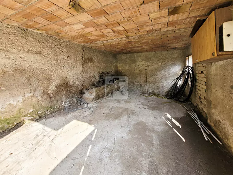 Immagine 5 di Rustico / casale in vendita  in via prabi a Dro