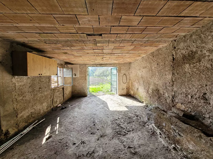 Immagine 6 di Rustico / casale in vendita  in via prabi a Dro