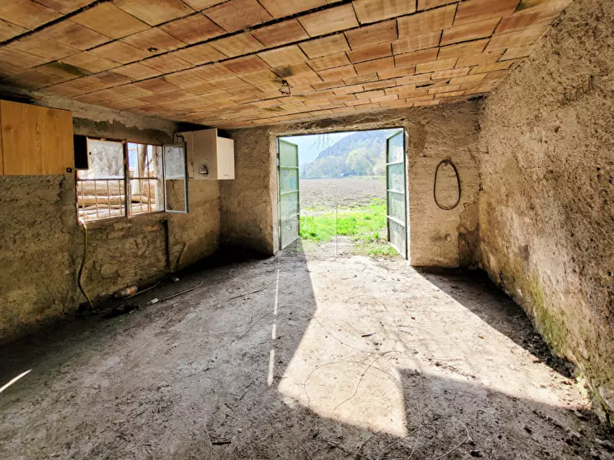 Immagine 7 di Rustico / casale in vendita  in via prabi a Dro
