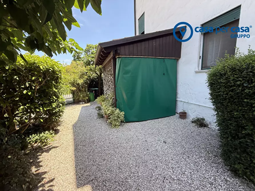 Immagine 30 di Villetta a schiera in vendita  in Adria, Via Alberto Mario a Adria