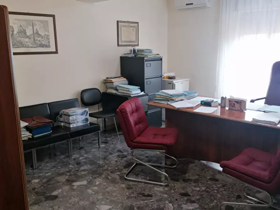 Immagine 1 di Ufficio in vendita  a Vittoria