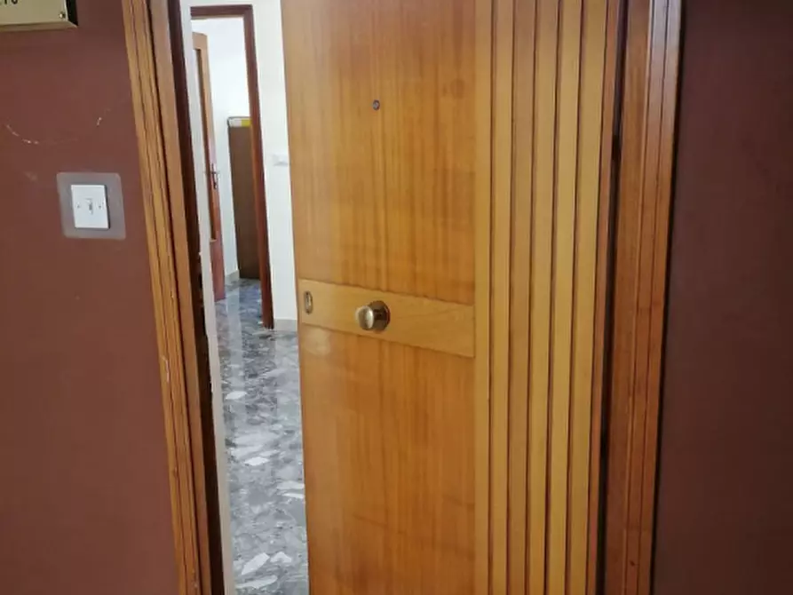 Immagine 2 di Ufficio in vendita  a Vittoria