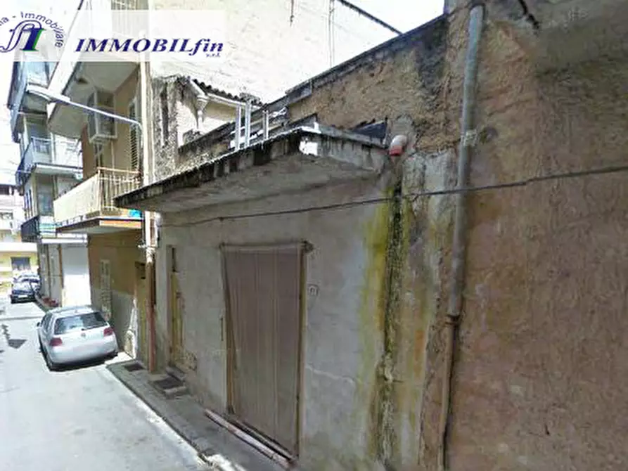 Immagine 1 di Appartamento in vendita  in via generosi a Villabate