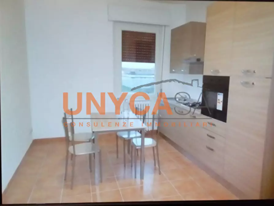 Immagine 2 di Appartamento in vendita  a Verona