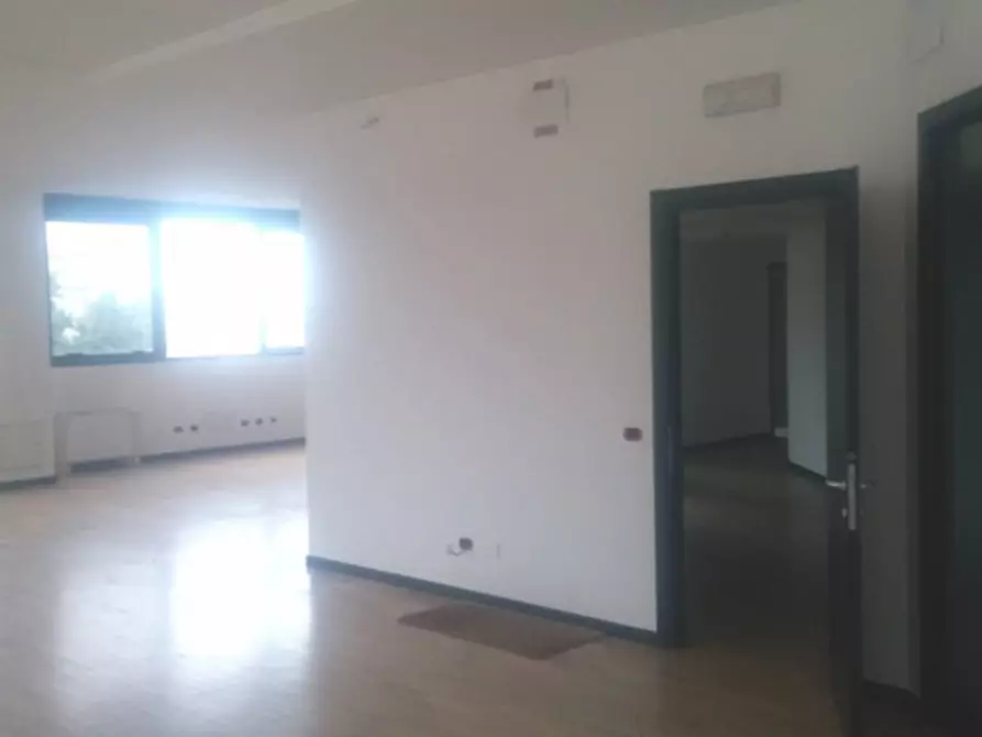 Immagine 14 di Ufficio in affitto  in VIA CANTORE GEN. a Sesto San Giovanni