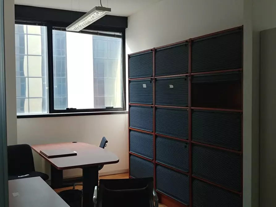 Immagine 3 di Ufficio in affitto  in VIA CANTORE GEN. a Sesto San Giovanni