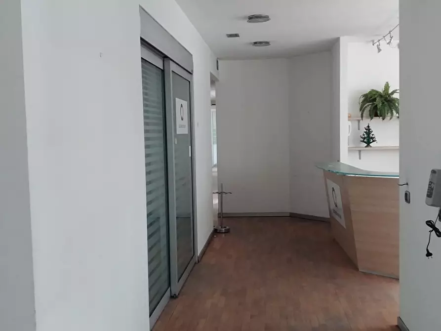 Immagine 10 di Ufficio in affitto  in VIA CANTORE GEN. a Sesto San Giovanni