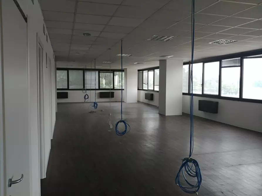 Immagine 2 di Ufficio in affitto  in VIA BARTOLOMEO COLLEONI a Agrate Brianza