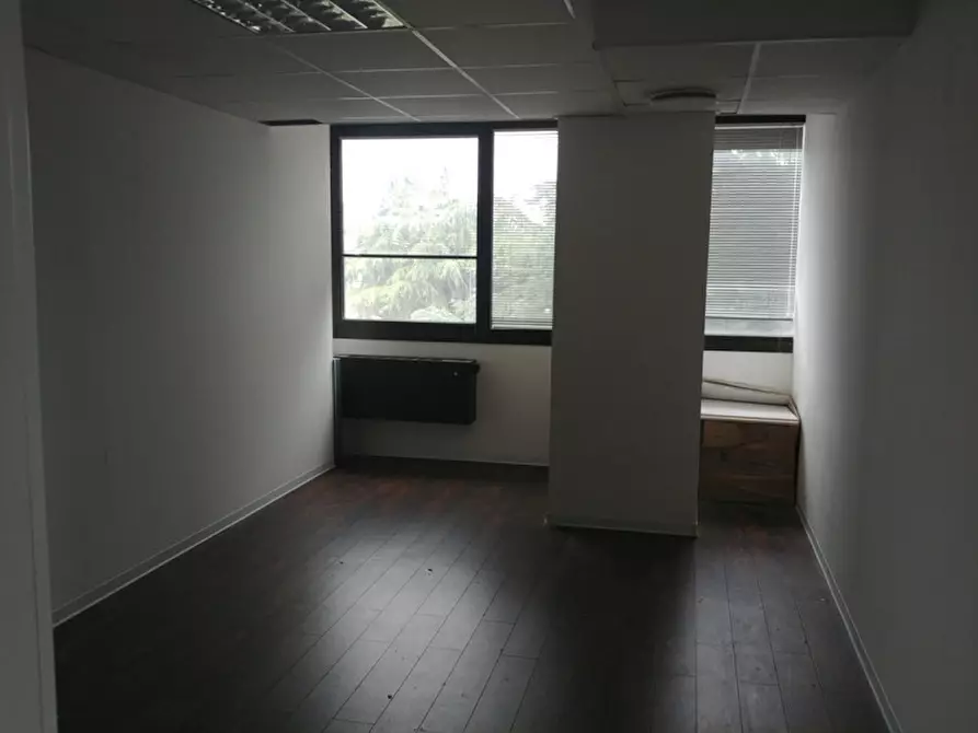 Immagine 16 di Ufficio in affitto  in VIA BARTOLOMEO COLLEONI a Agrate Brianza