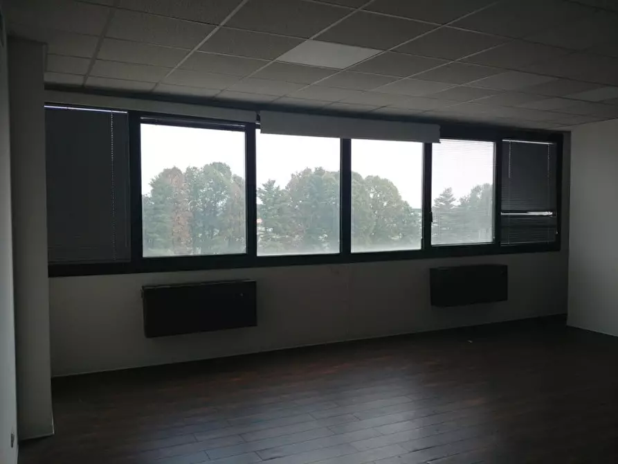 Immagine 21 di Ufficio in affitto  in VIA BARTOLOMEO COLLEONI a Agrate Brianza