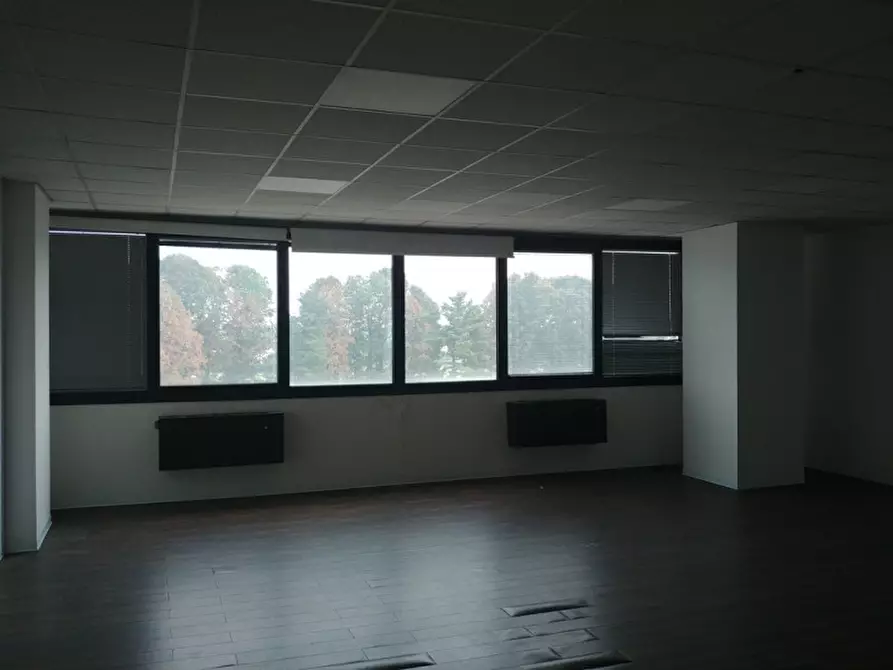 Immagine 23 di Ufficio in affitto  in VIA BARTOLOMEO COLLEONI a Agrate Brianza