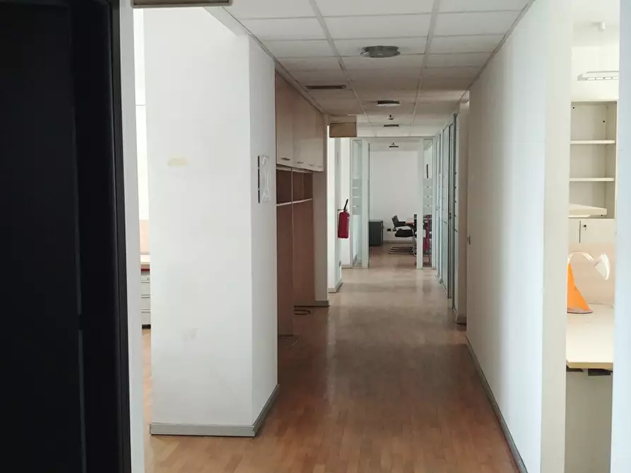 Immagine 12 di Attività commerciale in affitto  in VIA CANTORE GEN. a Sesto San Giovanni