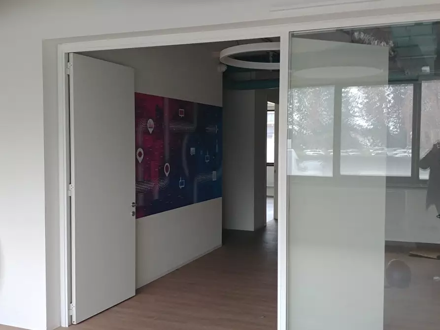 Immagine 6 di Attività commerciale in affitto  in VIA BARTOLOMEO COLLEONI a Agrate Brianza