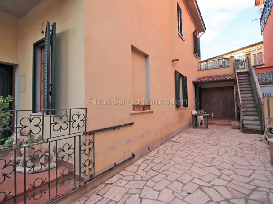 Immagine 18 di Casa bifamiliare in vendita  in Via Firenze a Sinalunga