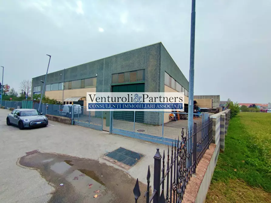 Immagine 2 di Capannone industriale in vendita  in via sorattino a Lonato del Garda