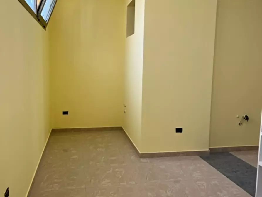 Immagine 3 di Negozio in affitto  a Quartu Sant'elena