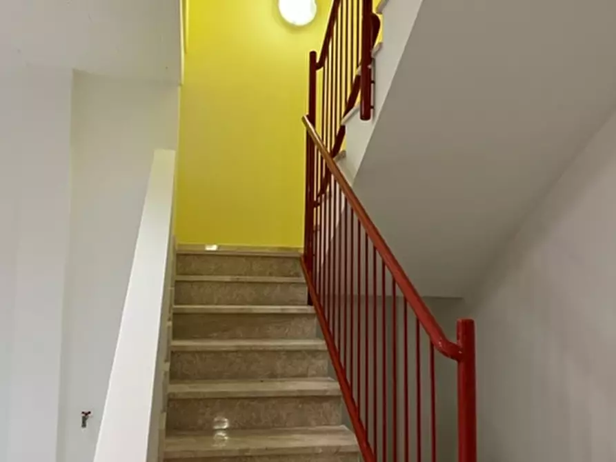 Immagine 11 di Negozio in affitto  a Quartu Sant'elena