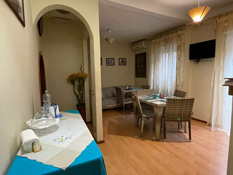 Immagine 10 di Casa indipendente in vendita  in Via Borgia a Modica