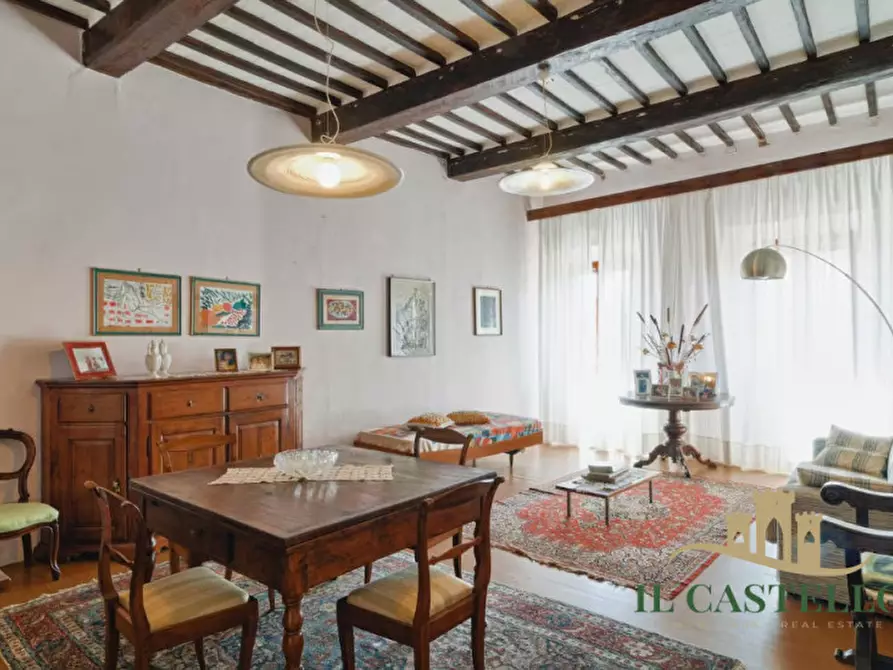 Immagine 1 di Appartamento in vendita  in Via Vittorio Emanuele a Castiglione Del Lago
