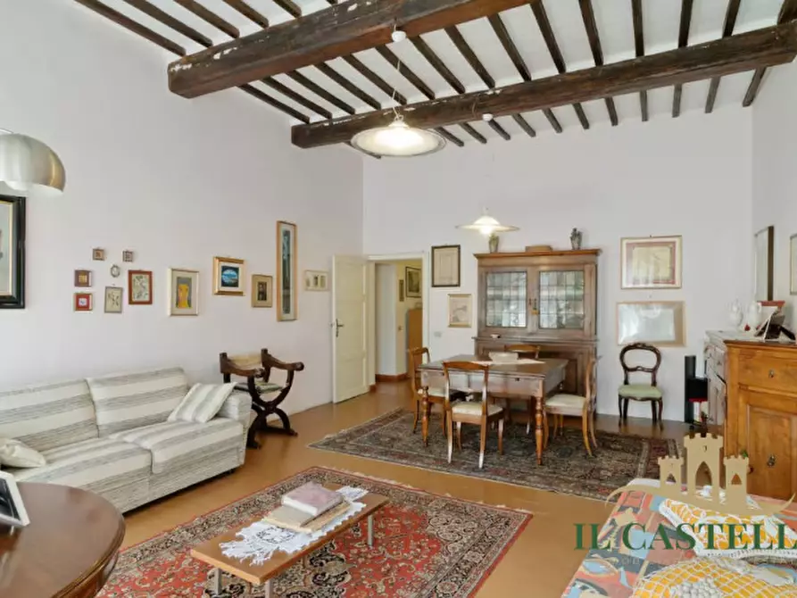 Immagine 2 di Appartamento in vendita  in Via Vittorio Emanuele a Castiglione Del Lago