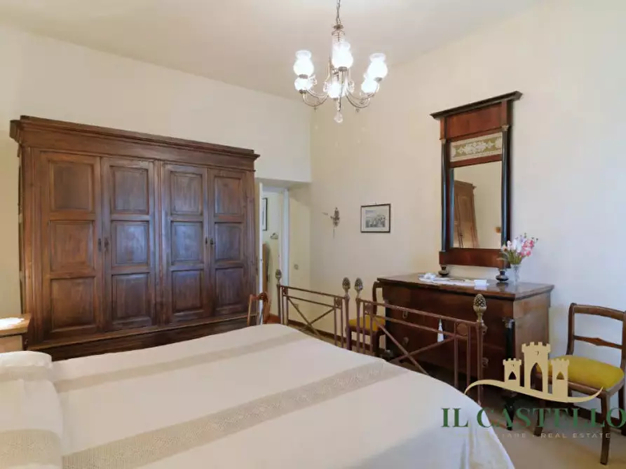 Immagine 13 di Appartamento in vendita  in Via Vittorio Emanuele a Castiglione Del Lago
