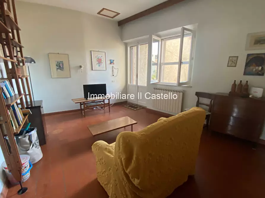 Immagine 13 di Appartamento in vendita  in Via Vittorio Emanuele a Castiglione Del Lago