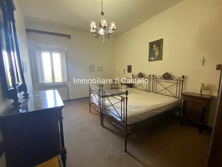 Immagine 17 di Appartamento in vendita  in Via Vittorio Emanuele a Castiglione Del Lago