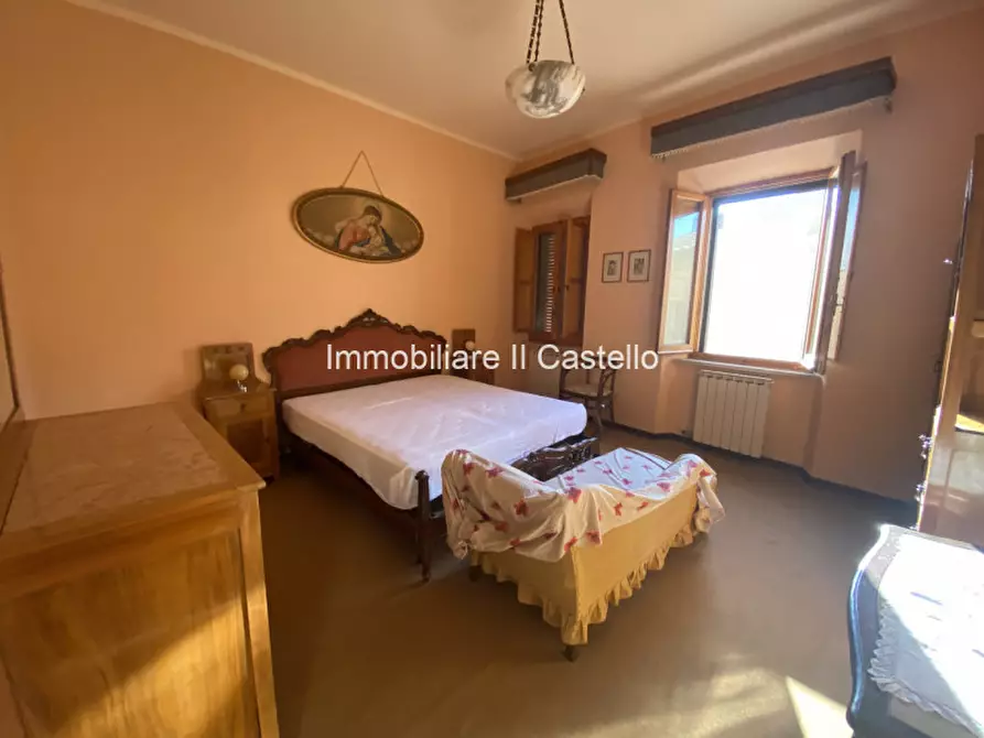 Immagine 20 di Appartamento in vendita  in Via Vittorio Emanuele a Castiglione Del Lago