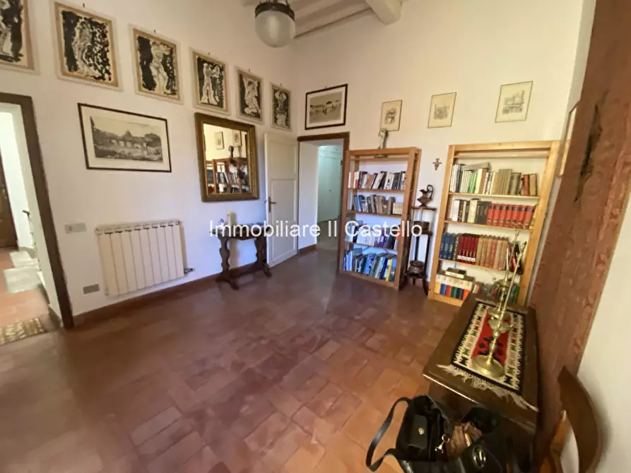 Immagine 24 di Appartamento in vendita  in Via Vittorio Emanuele a Castiglione Del Lago