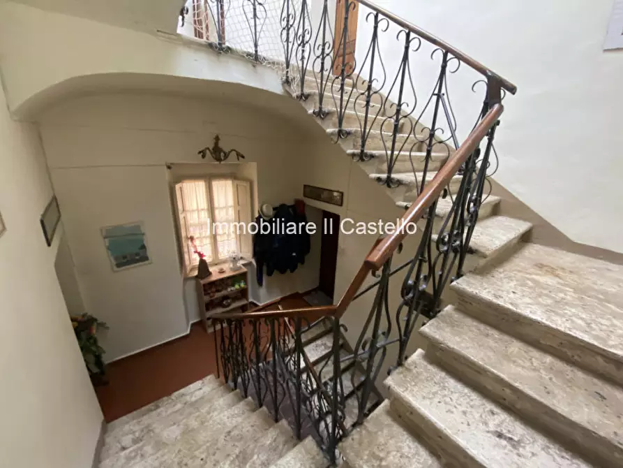 Immagine 36 di Appartamento in vendita  in Via Vittorio Emanuele a Castiglione Del Lago