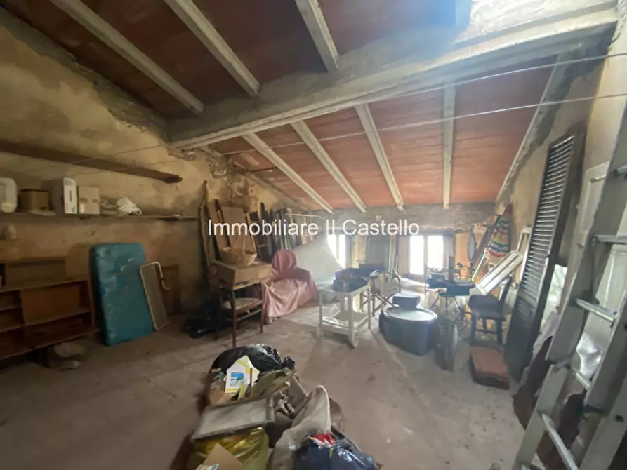 Immagine 39 di Appartamento in vendita  in Via Vittorio Emanuele a Castiglione Del Lago