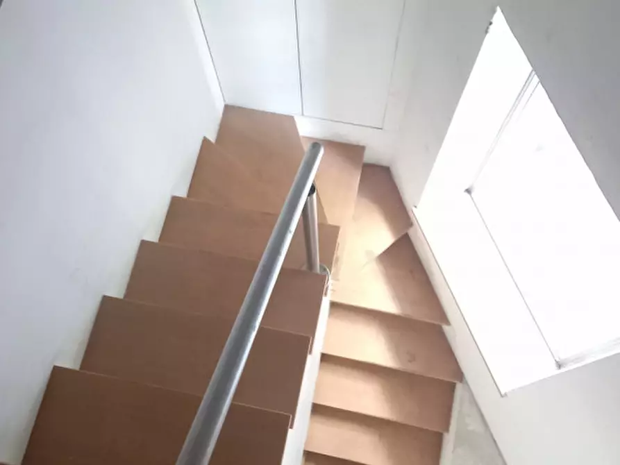 Immagine 5 di Negozio in affitto  in VIA DE' CERRETANI a Firenze