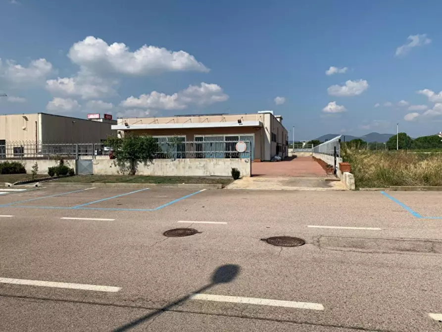 Immagine 2 di Capannone industriale in vendita  in aeroporto Olbia a Olbia