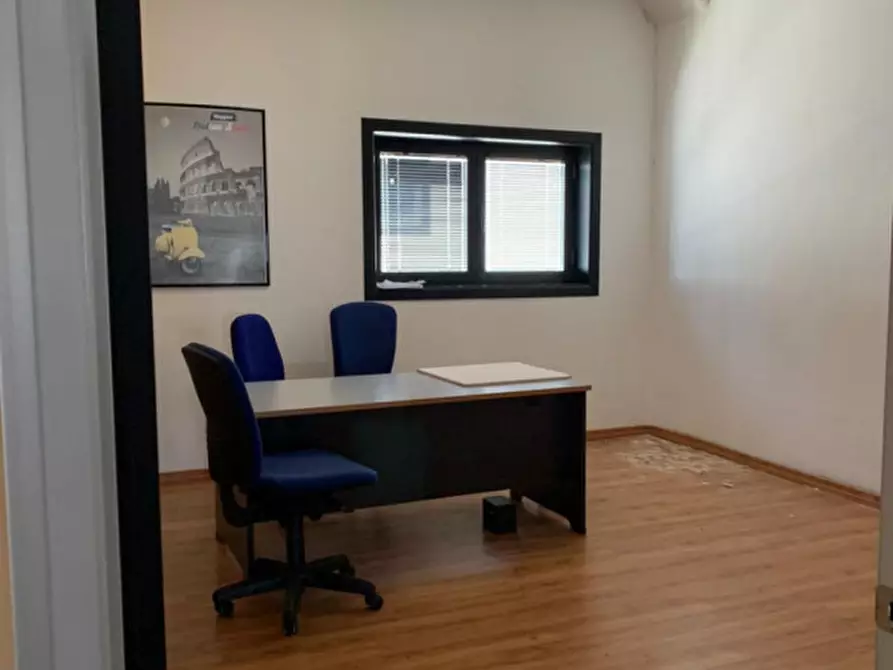 Immagine 11 di Capannone industriale in vendita  in aeroporto Olbia a Olbia